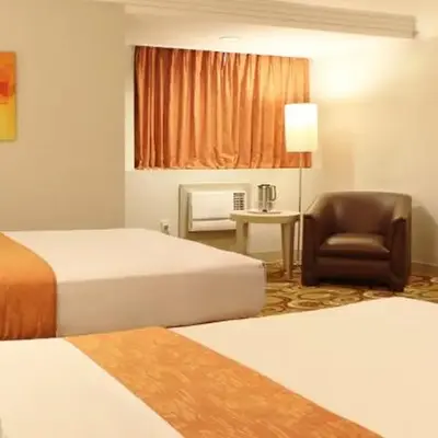 Riviera Mansion Hotel