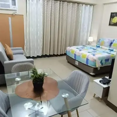 Two Palm Tree Villas close to Manila Airport - Terminal 3