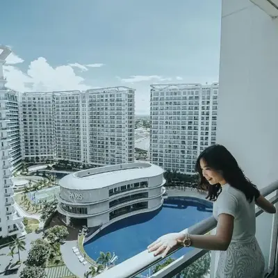 Azure Urban Resort Residences - The Paris Hilton Beach Club