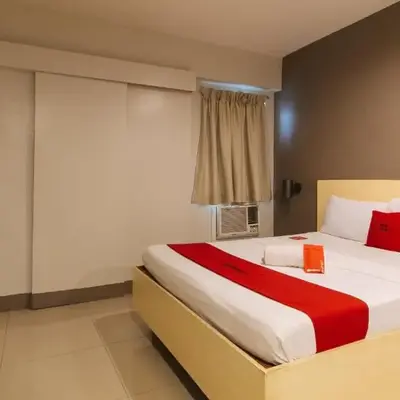 RedDoorz at Samat Mandaluyong