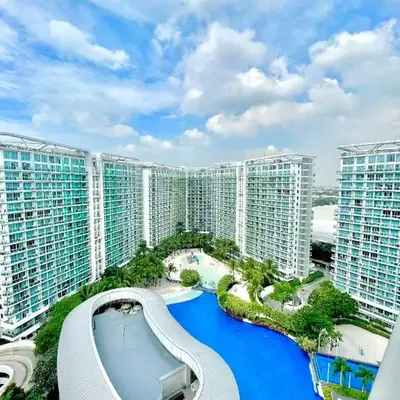 Azure Urban Resort Residences