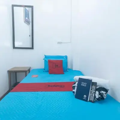 RedDoorz near OWWA Pasay