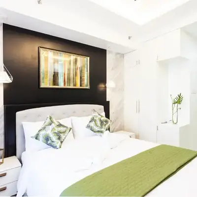 Elegant Living at Grace Residences T3-2206 Taguig-Steps from SM Aura and BGC