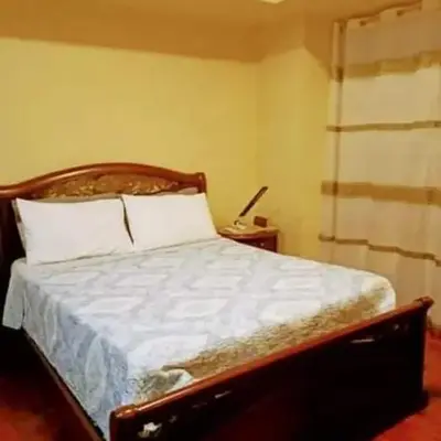 16E 1 BR Mosaic staycation