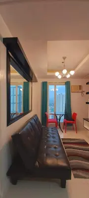 Gallery image of One Bedroom Condo with Balcony & Pool - Carosa Staycation in Manila