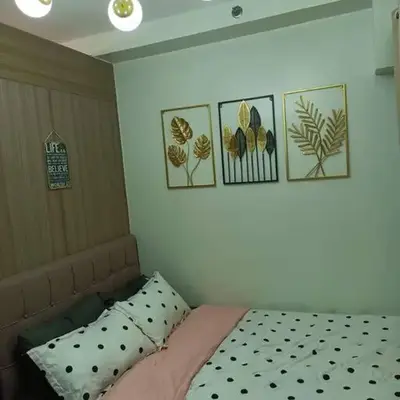 MOA Shore 2 1BR with Balcony WiFi Netflix Pool 4Pax