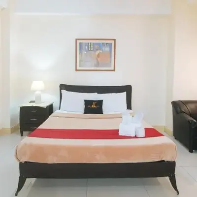 153 Silverio Suites Paranaque City