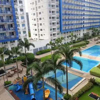 Blue's Residences