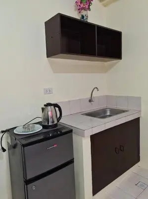 Gallery image of Aliyahs’s Place: Staycation in Valley Golf Cainta in Cainta