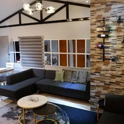 Lax Uno 2 bedroom home with Parking