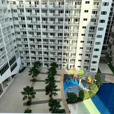 Shore Residence condotel