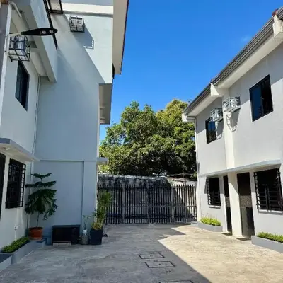 Sebastian’s Crib F