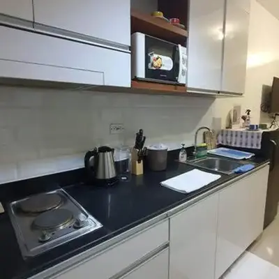 simple and affordable staycation at SHORE RESIDENCES