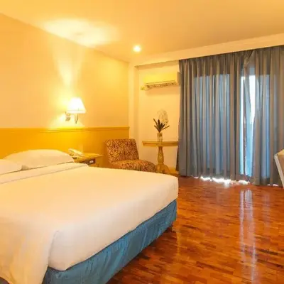 Aloha Hotel Roxas Boulevard Manila