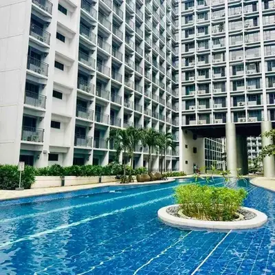 MALL Of ASIA-P00L Fr0nt- NEW 1 BR Condo with Balc0ny at Sh0re2